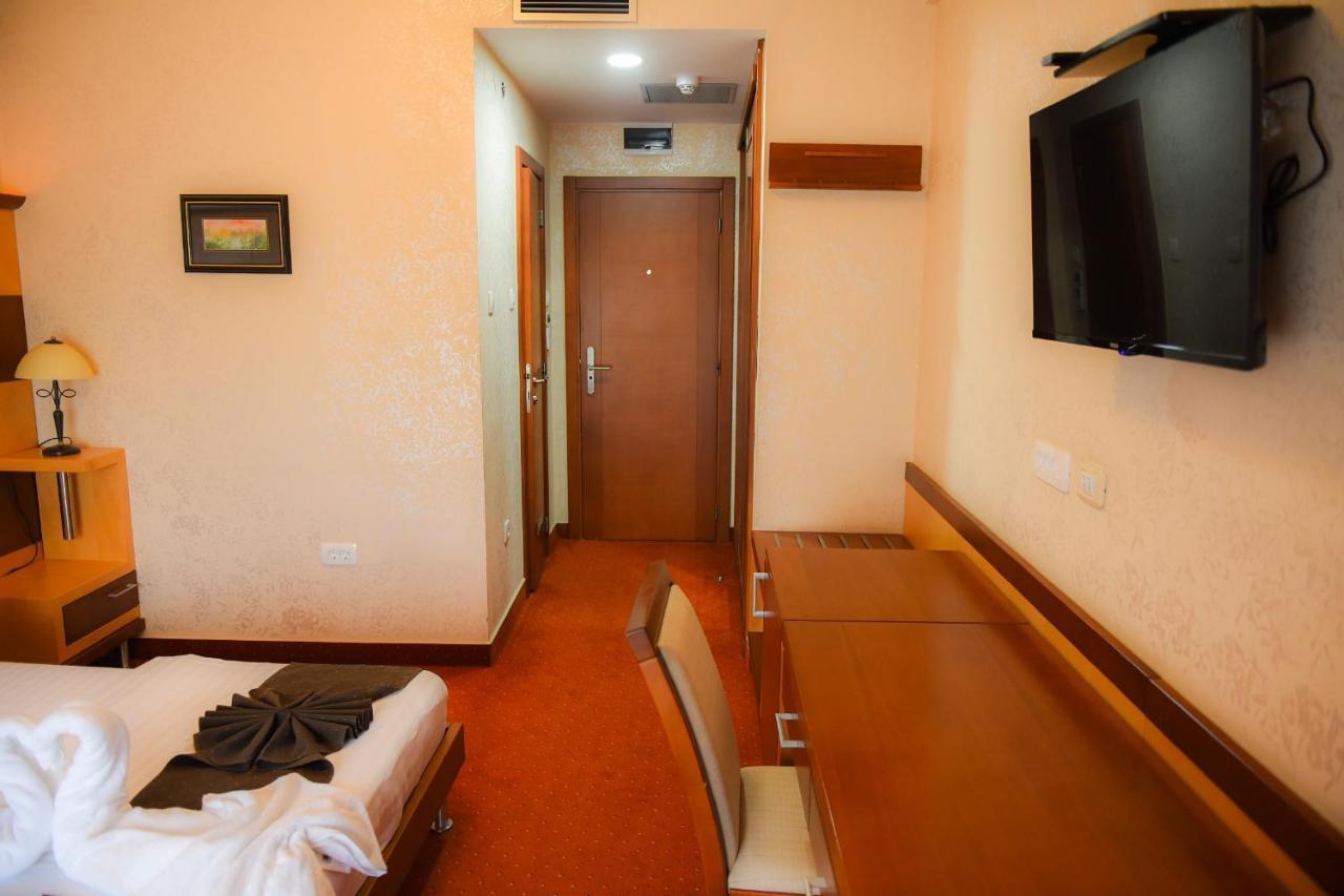 Hotel Marshal Niksic ภายนอก รูปภาพ