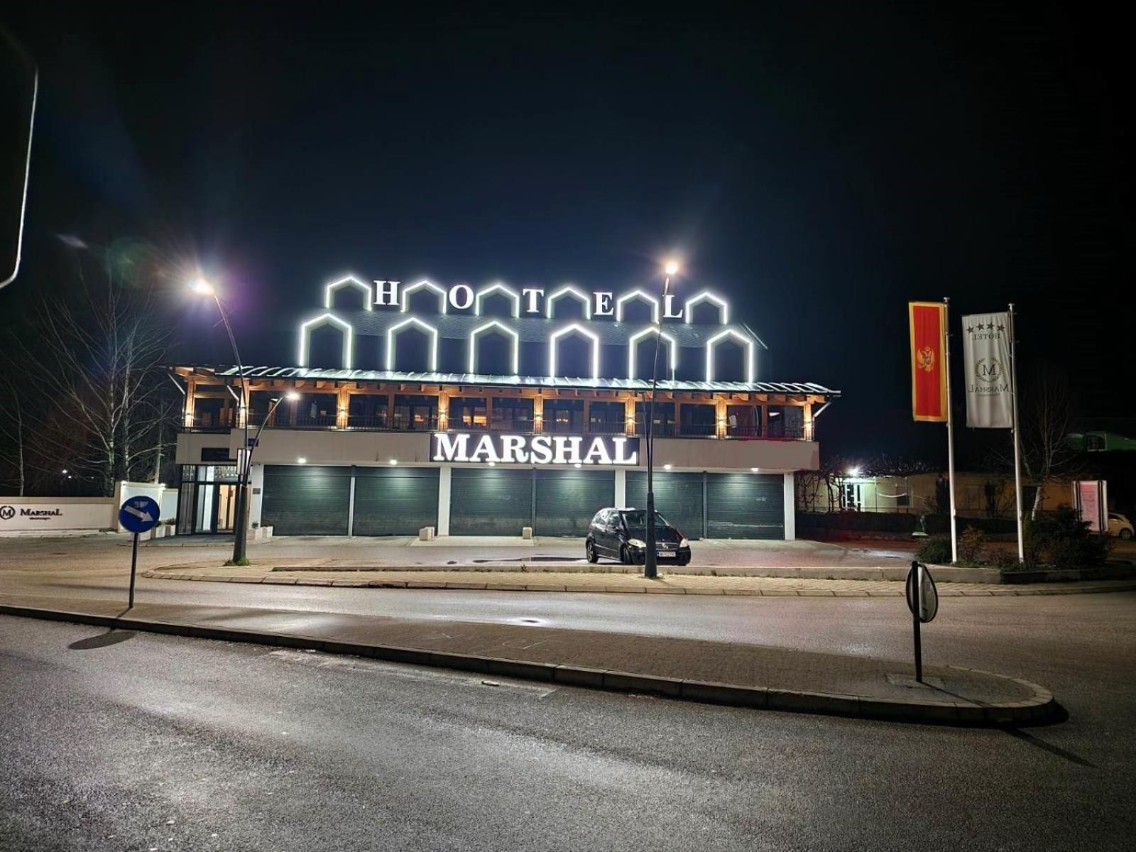 Hotel Marshal Niksic ภายนอก รูปภาพ