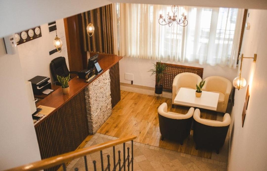 Hotel Marshal Niksic ภายนอก รูปภาพ